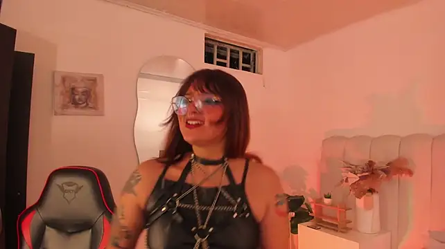 Leah_bloom_ - play pussy with my fingers