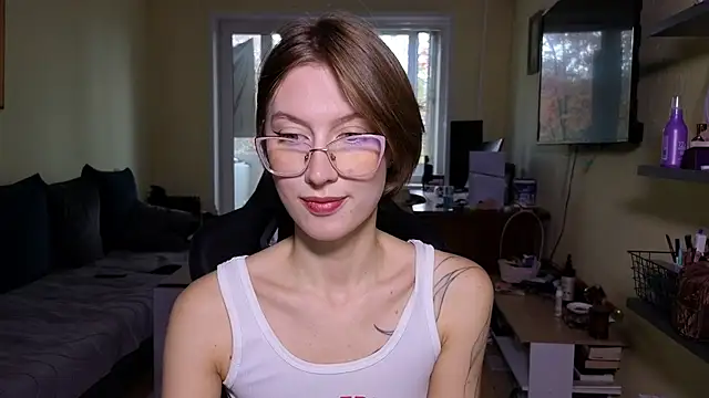MalvinaBlum - show my sexy curves