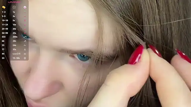 FelicidadMein - Pull my nipples while they get hard!