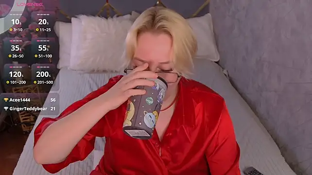 AlexandraGreen - A little sexy dance