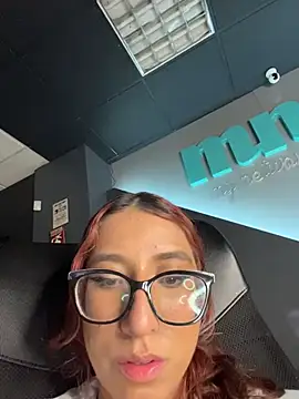 LacyLureXXX - BIG SQUIRT IN YOUR FACE