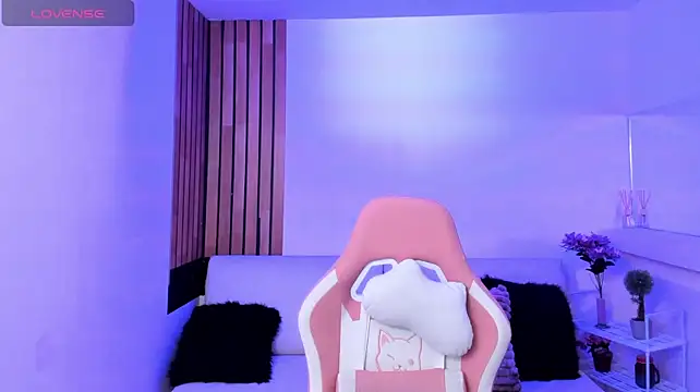 EmmaMyers1 - Striptease + Naked Dance 💜