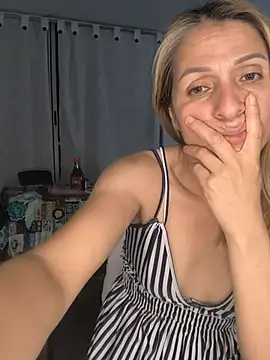 AlexaFoxx_ - Control Domi x5 min 👿