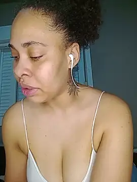 Su_Duarte_1 - Bouncing on the dildo /quicar no dildo