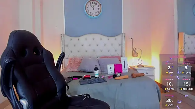 Elizabeth_santos1 - naked