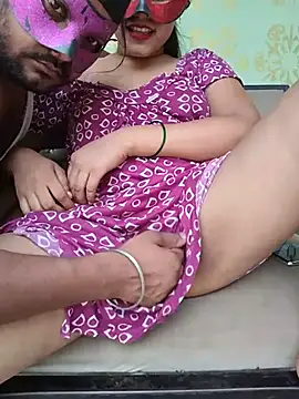 PUNJABICOUPLE09