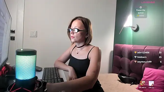 EmmaEthereal - admire view of my perfect round ass