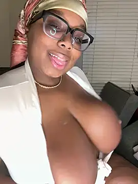 Layitinme - LAST TIPPER GETS VIDEO IN PM😩