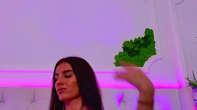 ElisaCharm - feel my pussy dripping😈
