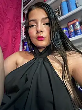 EmmiiGlow - Fuck my pussy in secret😈😈🔥