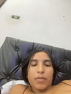 Xbby-Love-BJ - FISTING VAGINA