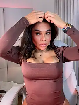 Amylewiss - let's make this night horny for you xox