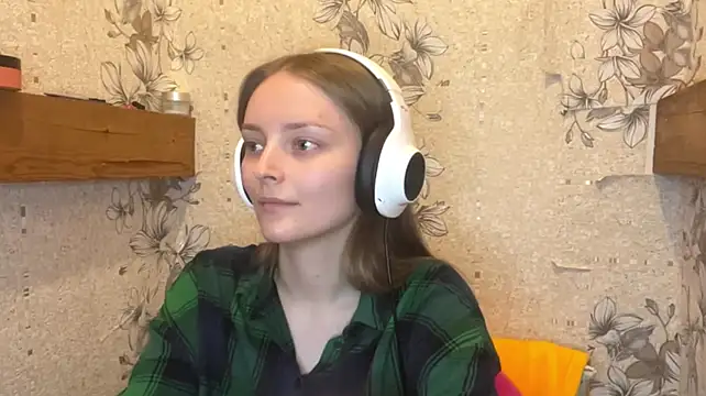 EmyMiu - if im cute