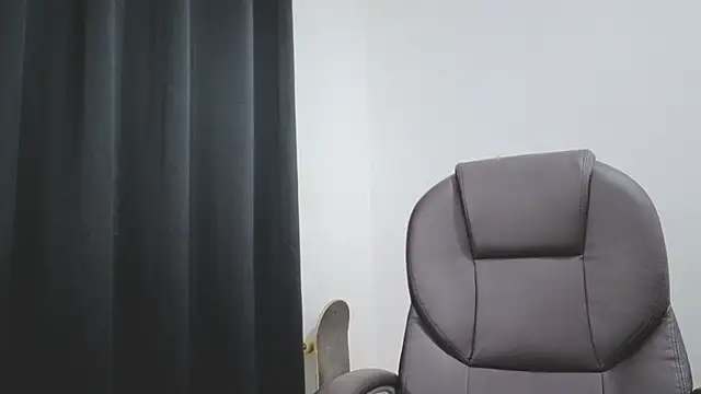 Kiara-Rider - Naked pussy/Spank/Fuck!😈