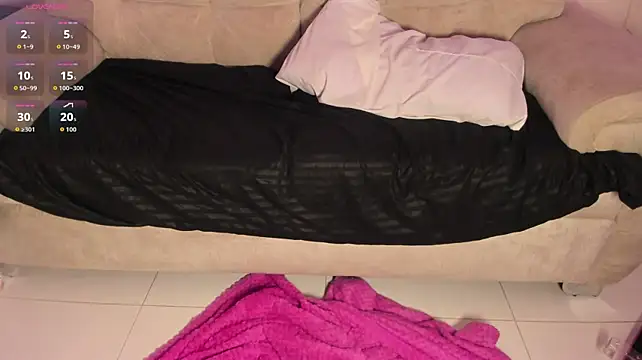 Kendra-Rousee - rub my clit slowy 🔥