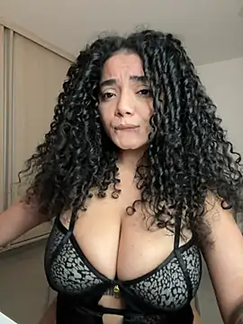 Curlyierr - Doggy style + spread ass