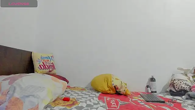 Keyla_Milf - jugar desnuda con mi coño