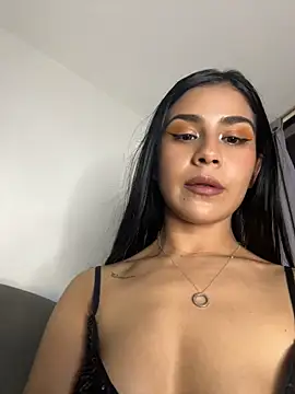 Nikothyna - FINGERING SQUIRT SHOW💦💦🥵