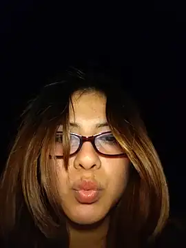 Elsa_sweet - 2fingers in pussy + control 👀