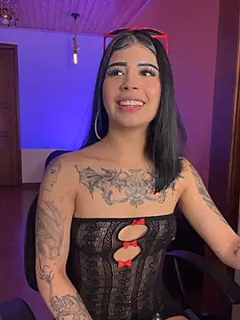-Brittanny - CONTROL DOMI AND SQUIRT