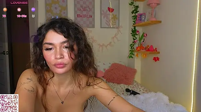 Caroline__Brown - Doggy in panties