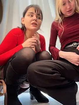 NikaMur - Pussy show ❤️🍎🍎