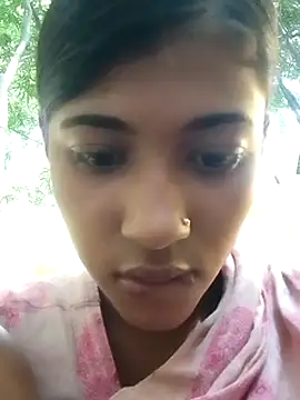 Cute-Tanisa-