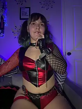 Mamachulita - ❤️crime sweetie🖤 LT gets pics/vids