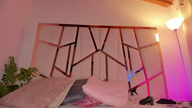 Hot_booty_ - finger in ass