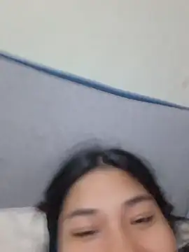 Yenifer15 - Lechita de tetas