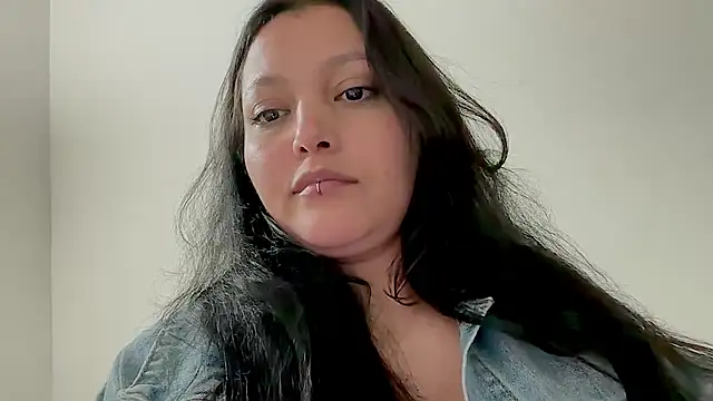 MarcellaGriffin - SUCK BOOBS