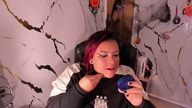Arthemisa_tay69 - show tits 🖤