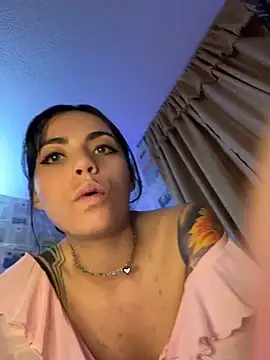 I_am_nina_ - plug anal , GAPE and twerking