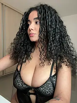 Curlyierr - SHOW BOOBS + OIL+ AHEGAO FACE