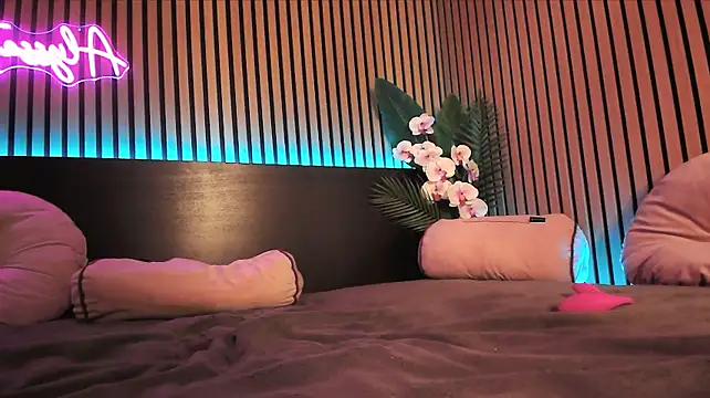 AlyssaFoxx_