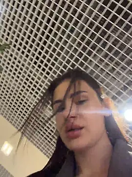 MiraReach - Fuck pussy dildo in car 🤫😳💋