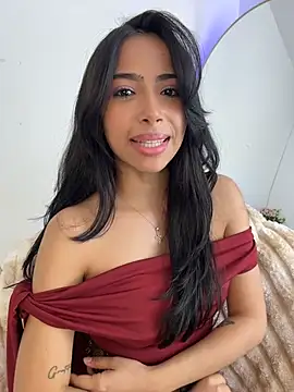 _Emily_Thompson_ - TOTALLY NAKED+WET PUSSY PLAY