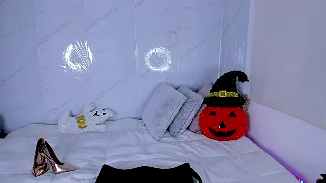 Nathaliasmith1 - Ride dildo + Squirt