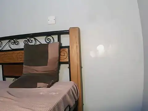 Miss_Cathyy - cumshow on my ass and pussy while twerk