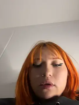 Alysson_As - SHOW & CARESS MY PUSSY 🌸