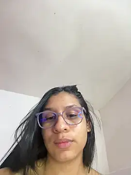 Danaeluxe - Playing with my delicious pussy 🥵