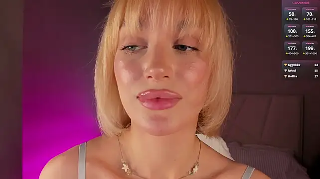 Ice_Strawberry - lick u hard dick