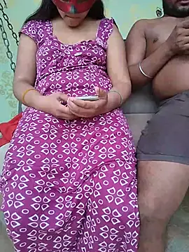 PUNJABICOUPLE09