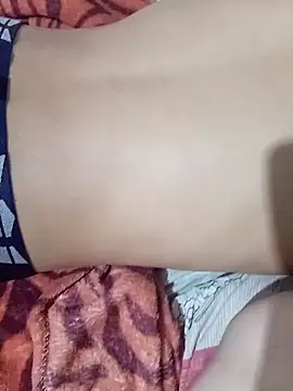 Claudiafresita - Mostrarte en 4 con pantalón