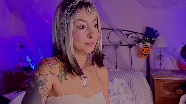 Cinamoonn - Squirtime!! Ctrl lush in Ass hmmm✨🙌
