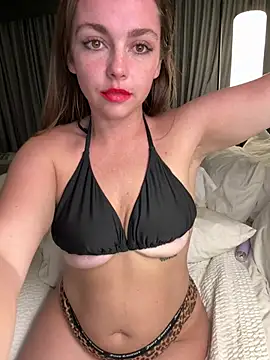 Kikikitti - FUCK MY 😸 with 16 INCHES
