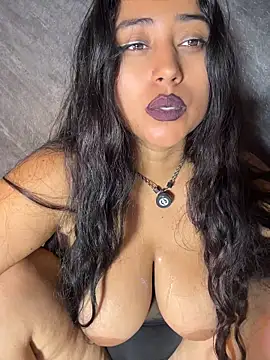 Valentinne_z - fuckme ass