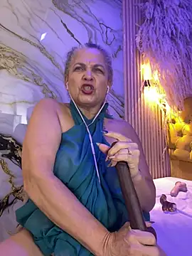 Misevie - Spit and lick me big boobs