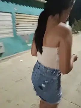 Broken_Latina_Whores_JE - finger in my pussy 🥰
