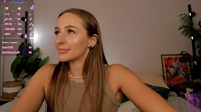 Passi_lover - Teasing pussy with a dildo